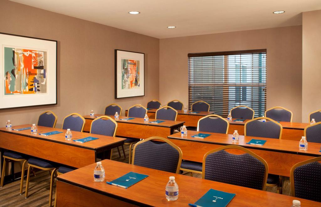 Hyatt House - University Village Colorado Springs Extérieur photo