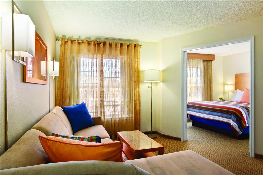 Hyatt House - University Village Colorado Springs Chambre photo