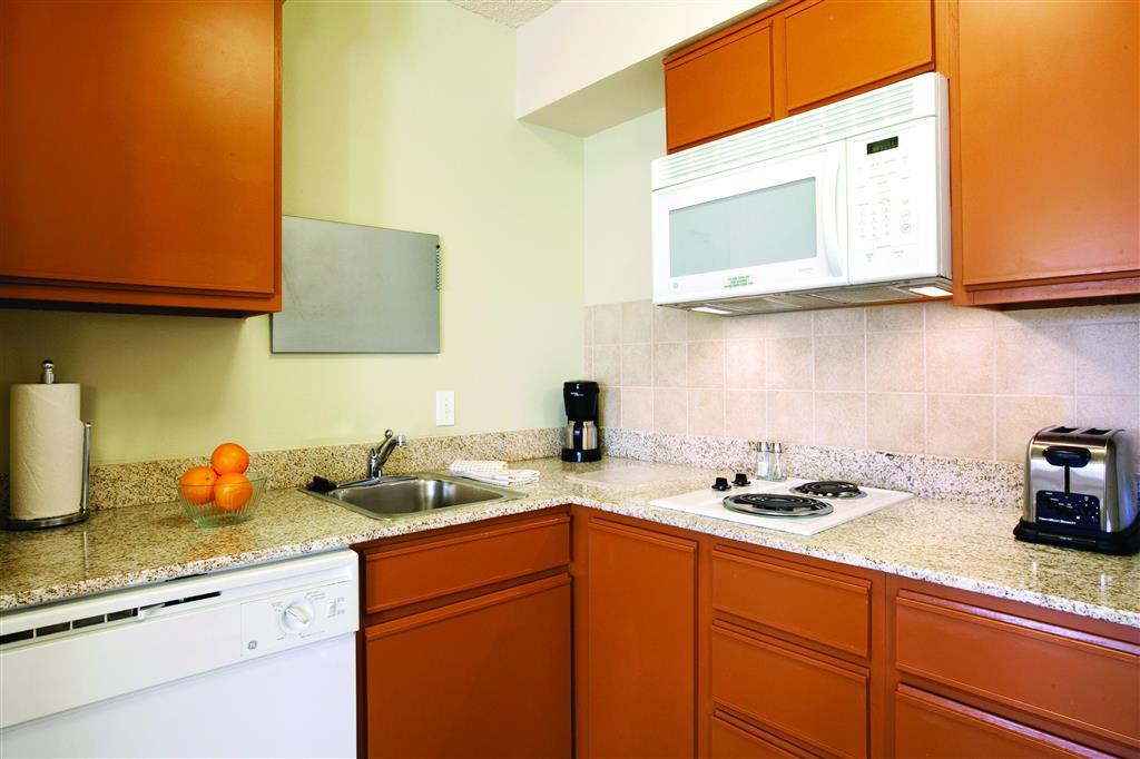 Hyatt House - University Village Colorado Springs Chambre photo