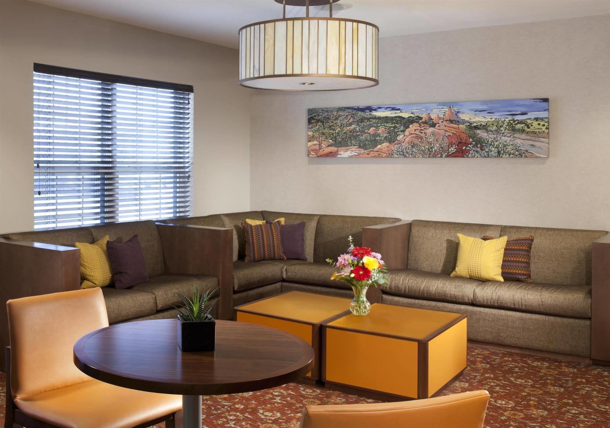 Hyatt House - University Village Colorado Springs Extérieur photo