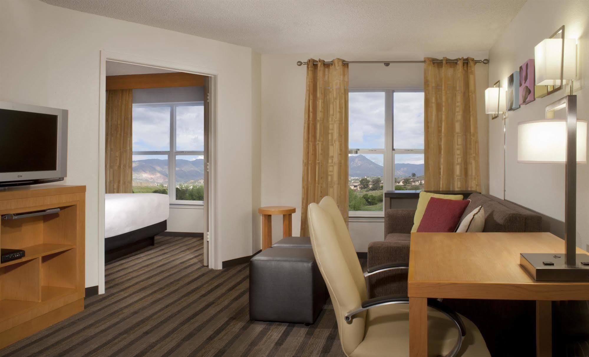 Hyatt House - University Village Colorado Springs Extérieur photo